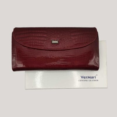 Moteriška odinė piniginė Vermari - vyšninė