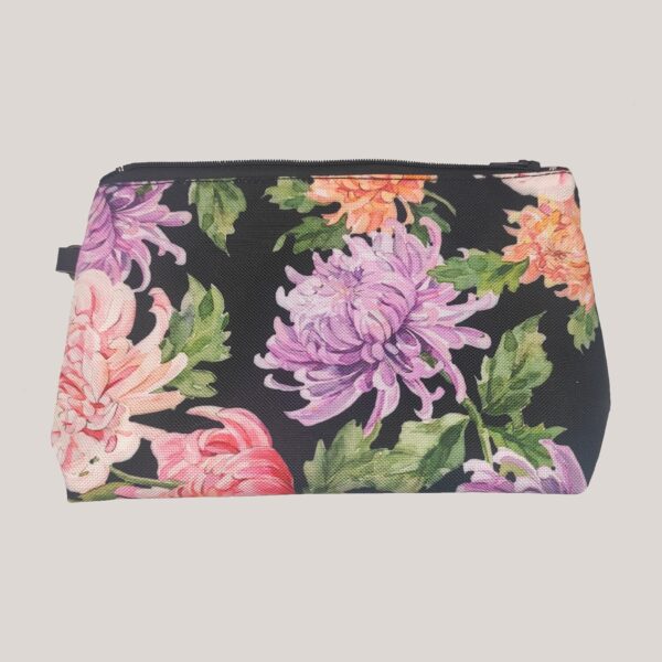 Women's cosmetic bag black-floral