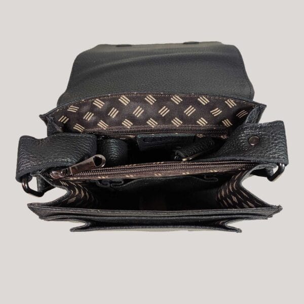 Vyriška odinė rankinė Gajane - juoda (3) Vyriška odinė rankinė Gajane - juoda (3)