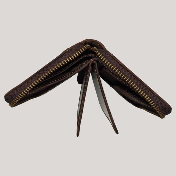 Verstos odos piniginė su užtrauktuku Wild - ruda (5)